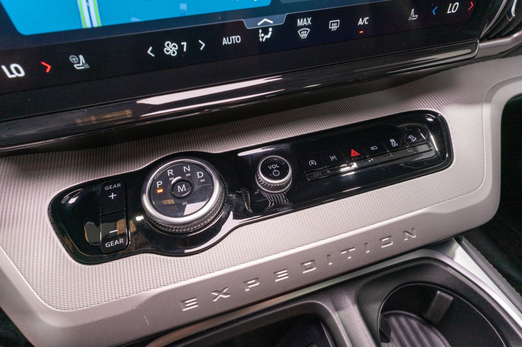 2025 Ford Expedition Image 22