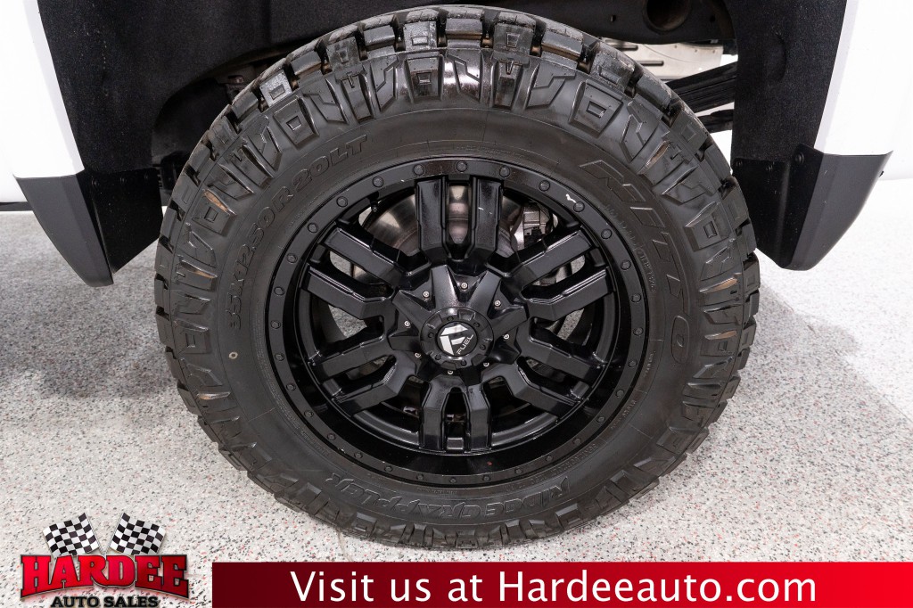 2023 GMC Sierra 2500 Image 10