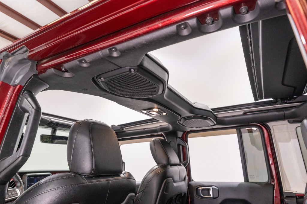 2021 Jeep Wrangler Image 11