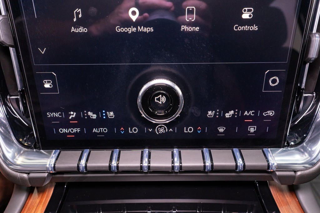 2025 GMC Yukon Image 25