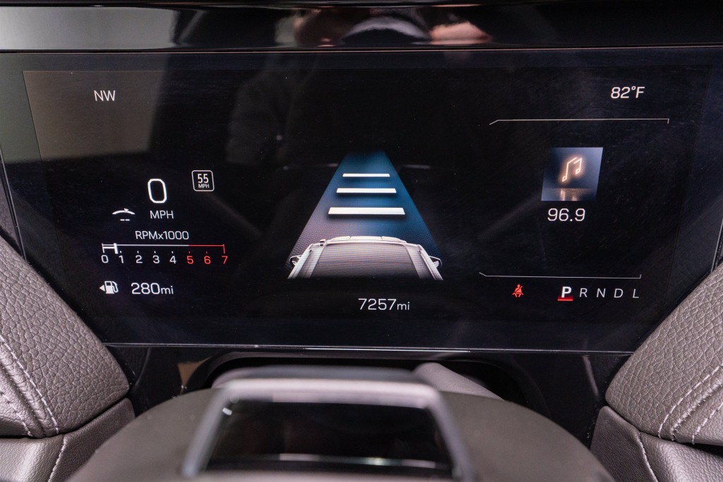 2025 GMC Yukon Image 26
