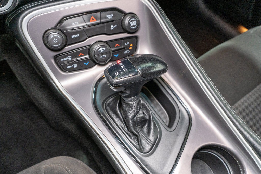 2022 Dodge Challenger Image 21