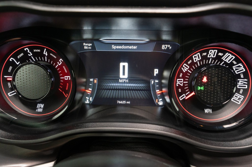2022 Dodge Challenger Image 22