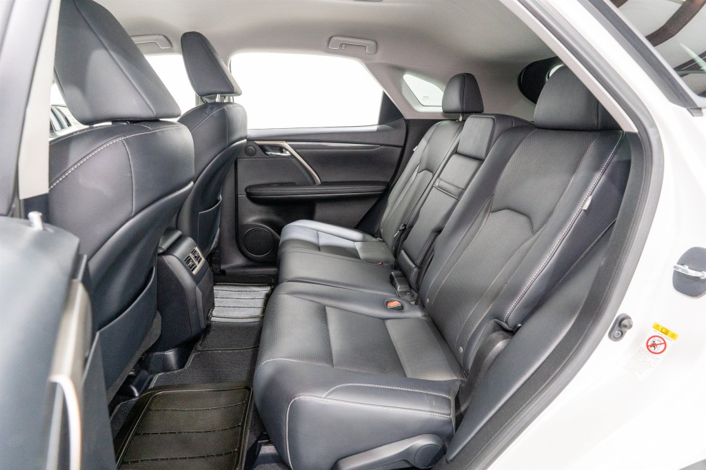 2020 Lexus RX Image 31
