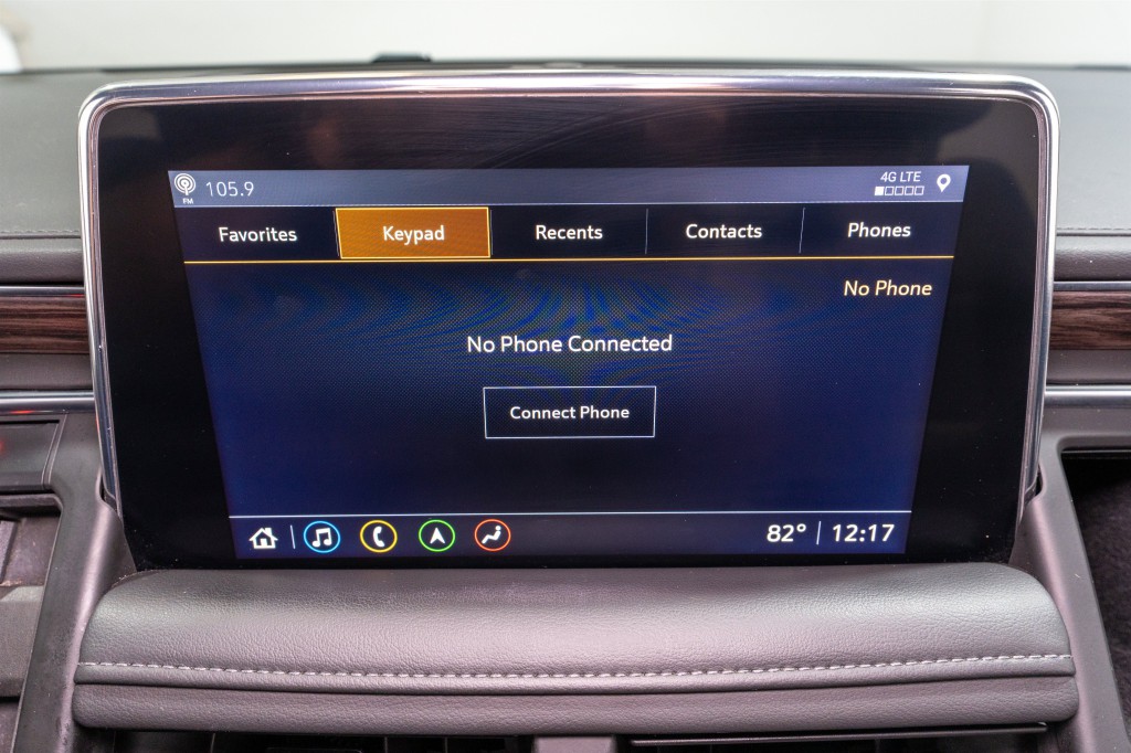 2021 Chevrolet Suburban Image 18