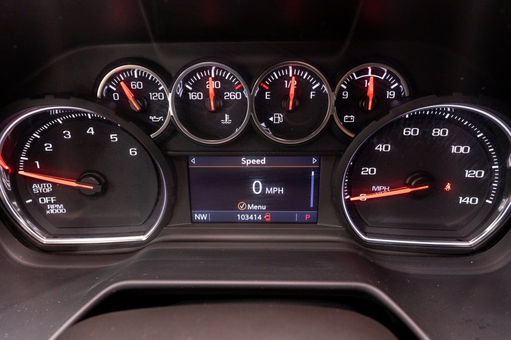 2021 Chevrolet Suburban Image 24