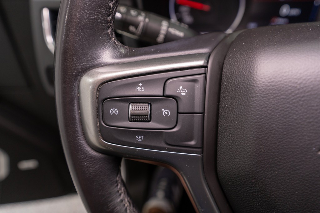 2021 Chevrolet Suburban Image 26