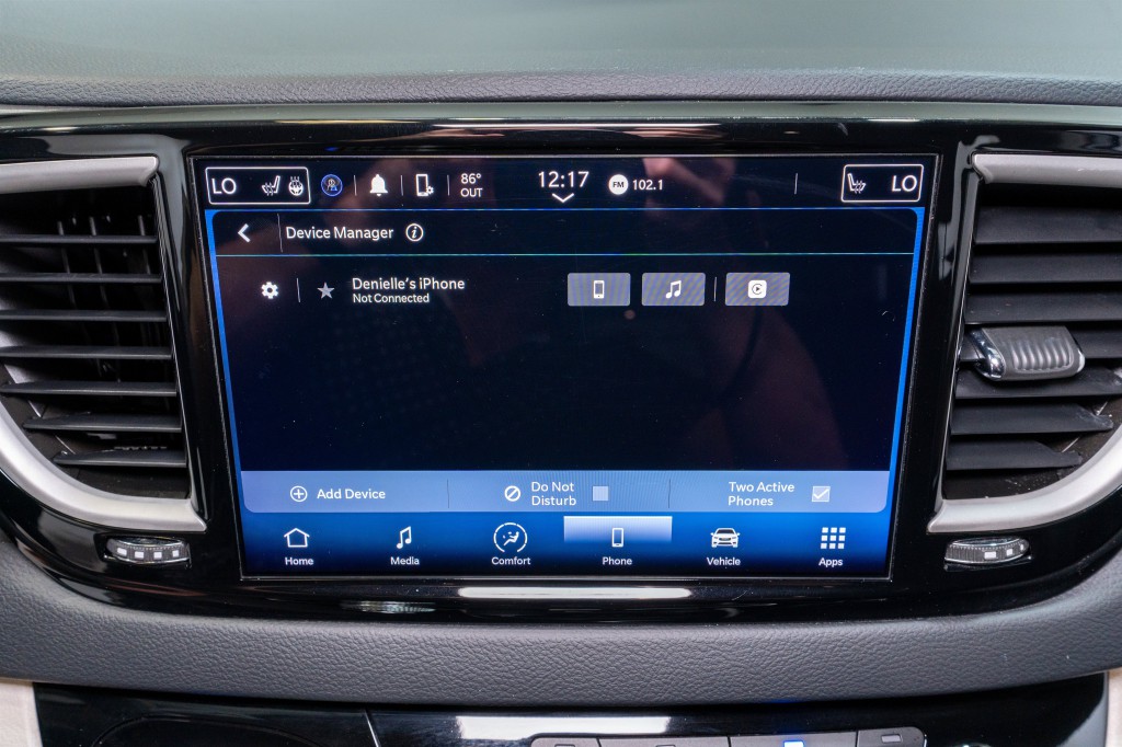 2023 Chrysler Pacifica Image 17