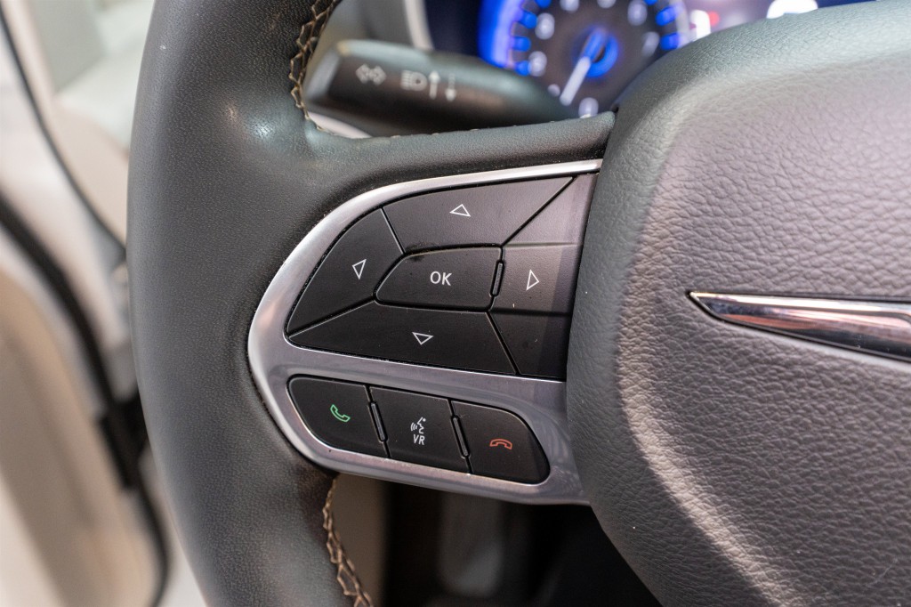 2023 Chrysler Pacifica Image 22