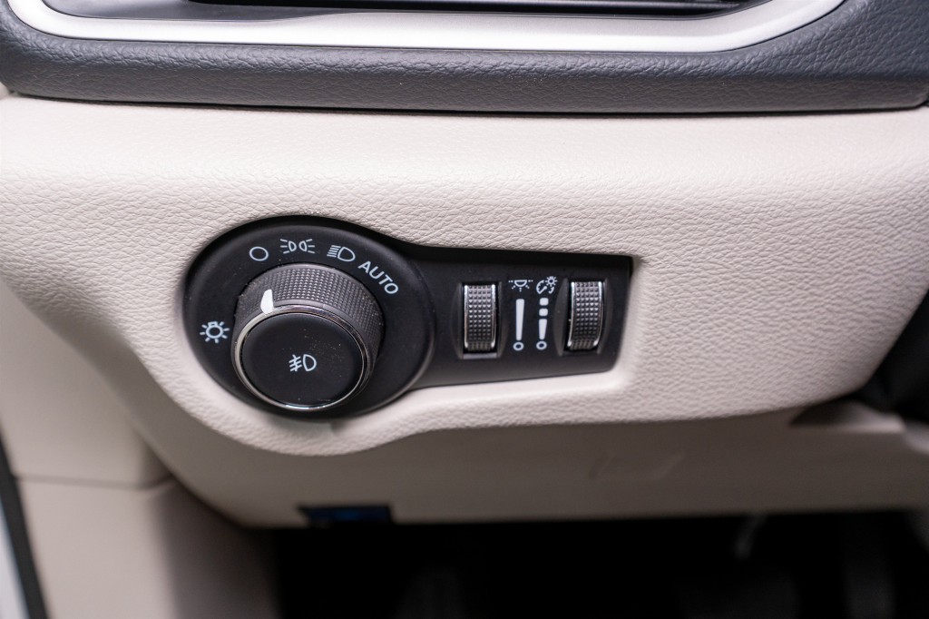 2023 Chrysler Pacifica Image 26