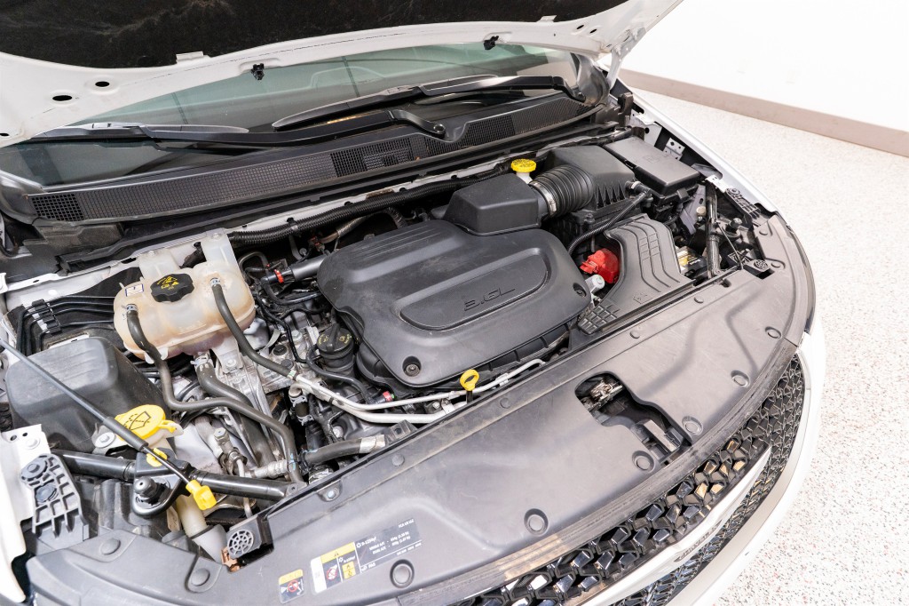 2023 Chrysler Pacifica Image 33