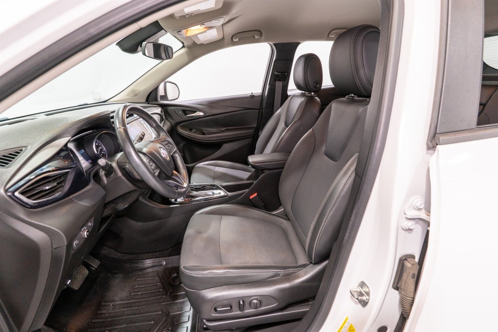 2021 Buick Enclave Image 17