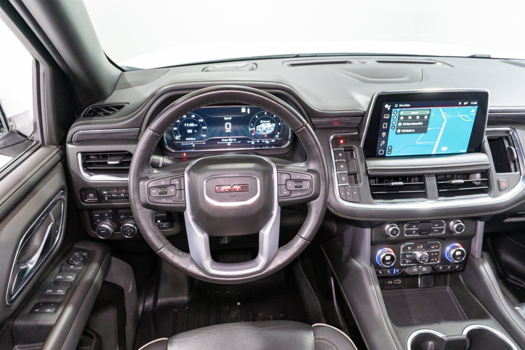 2022 GMC Yukon Image 11