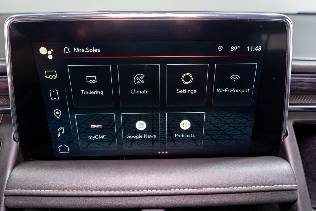 2022 GMC Yukon Image 18
