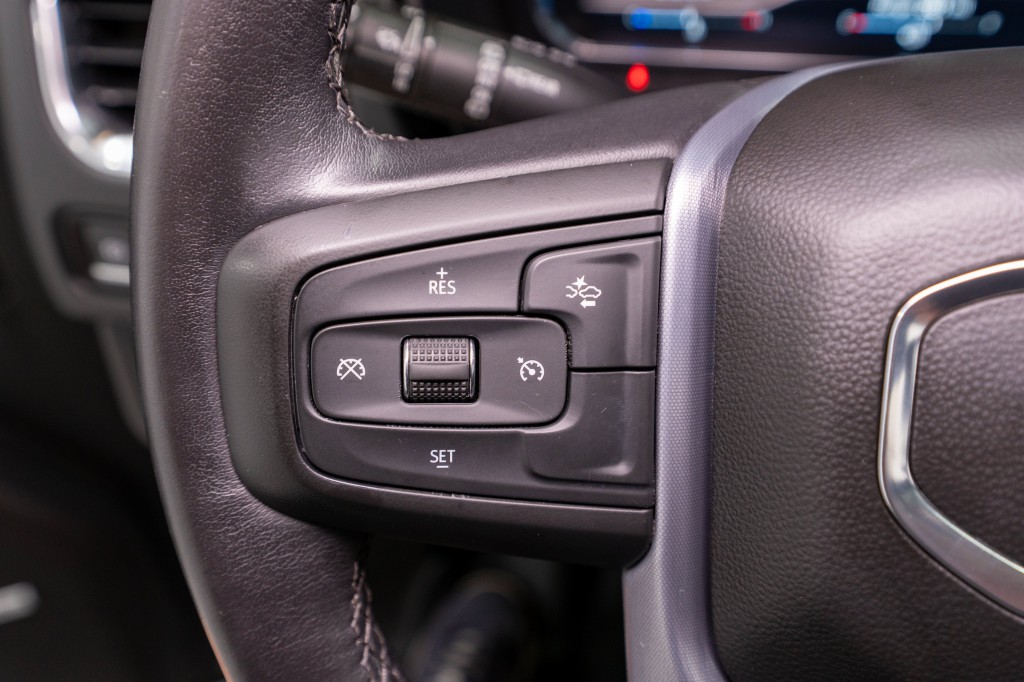 2022 GMC Yukon Image 28