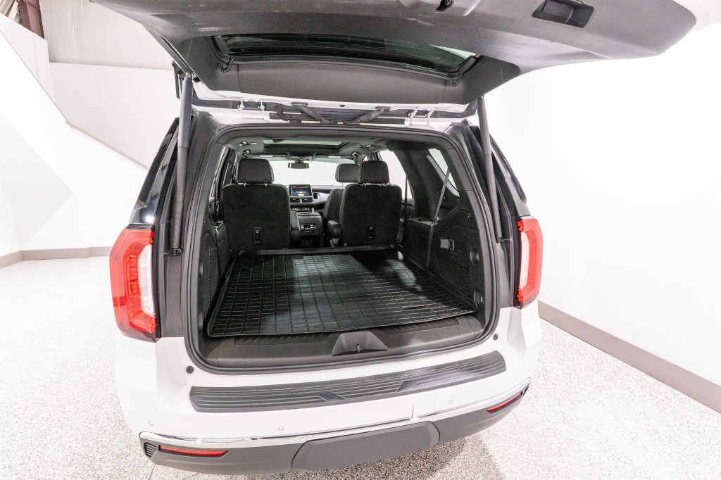 2022 GMC Yukon Image 35