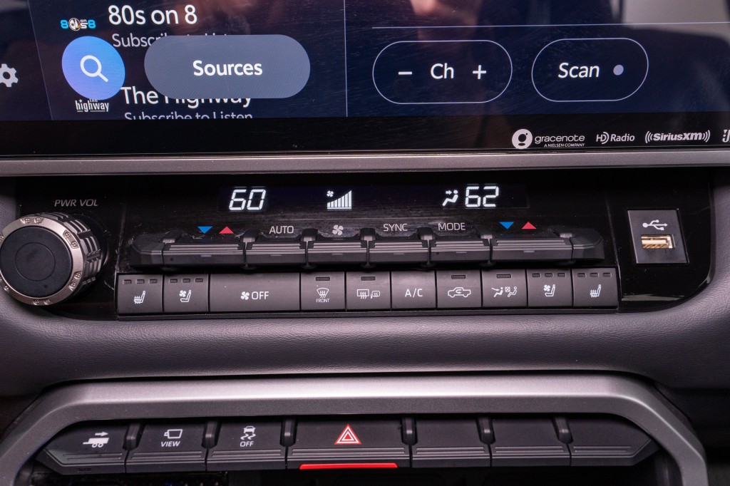2024 Toyota Tundra Image 24