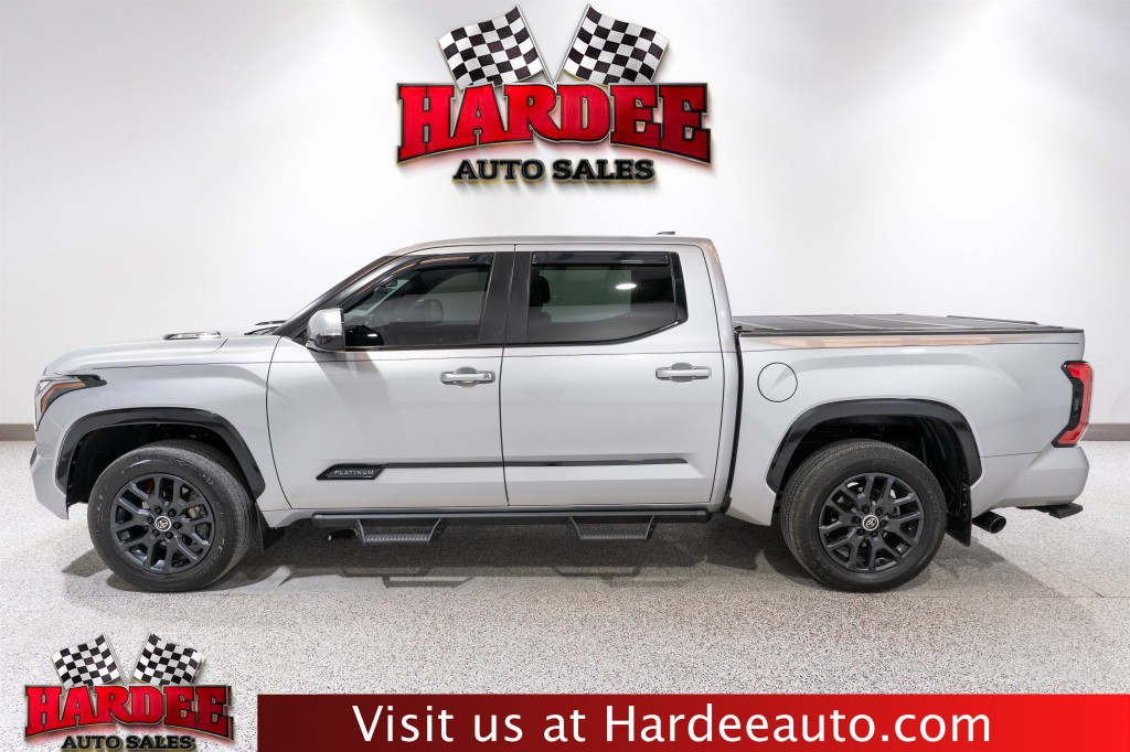 2024 Toyota Tundra Image 1