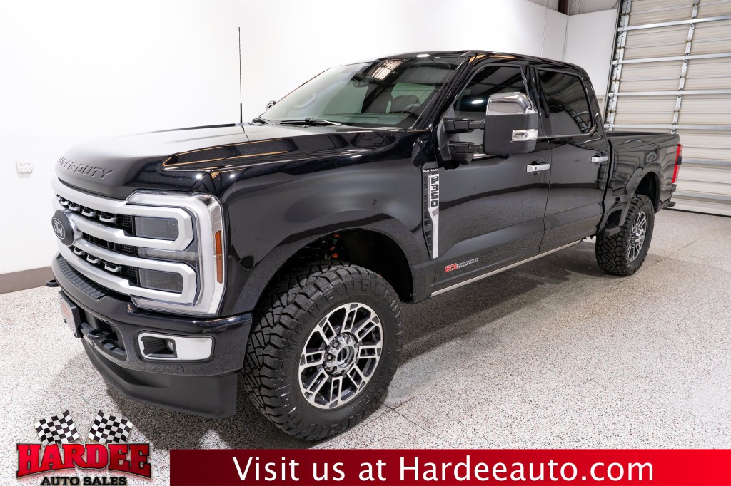 2026 Ford F-350 Image 2