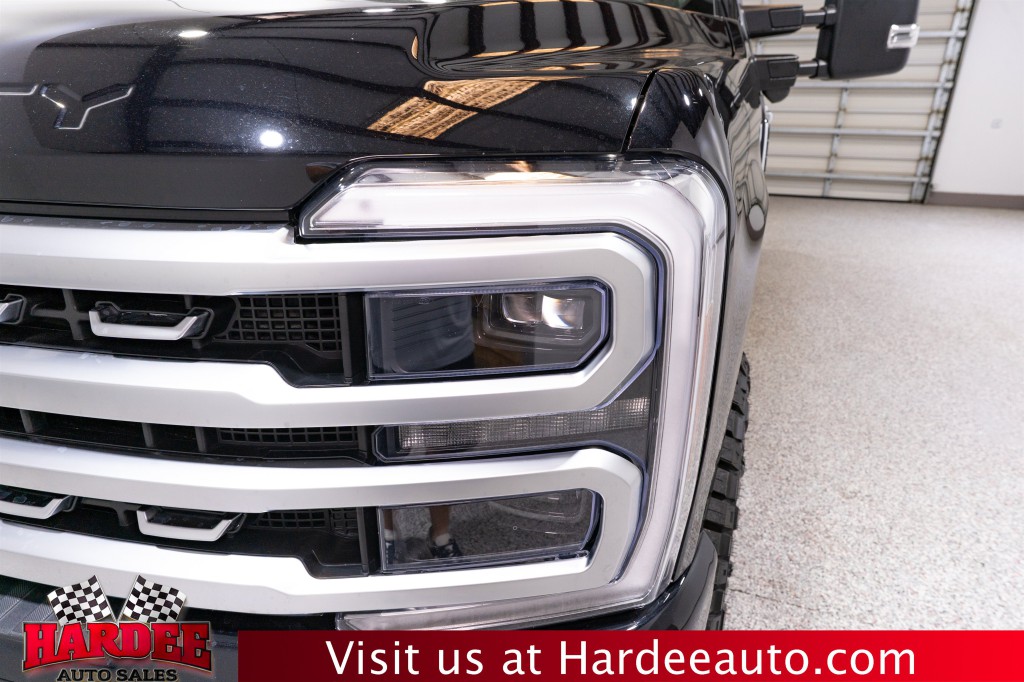 2026 Ford F-350 Image 8