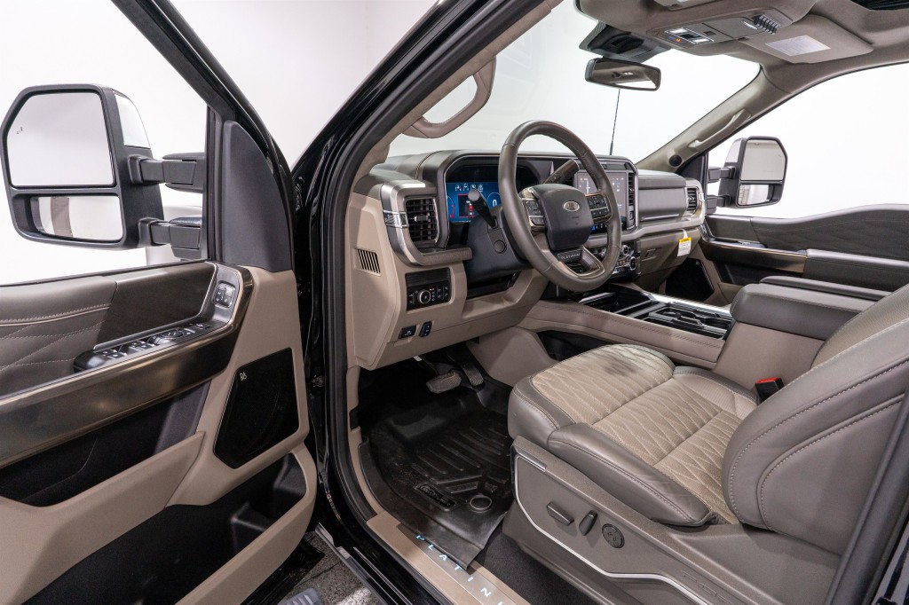 2026 Ford F-350 Image 15