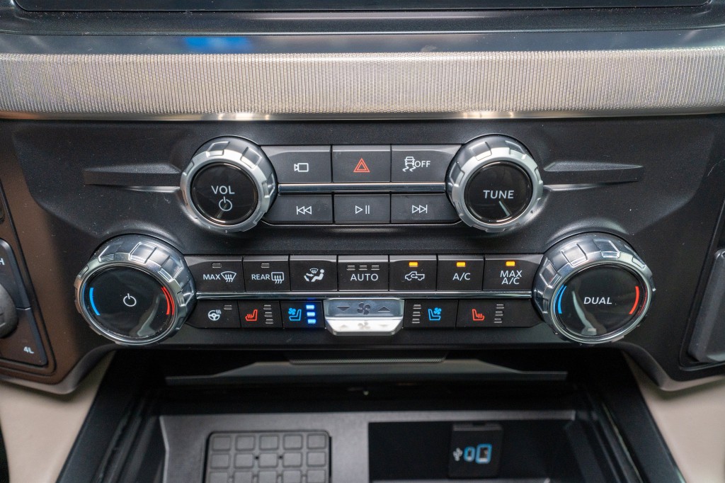 2026 Ford F-350 Image 28