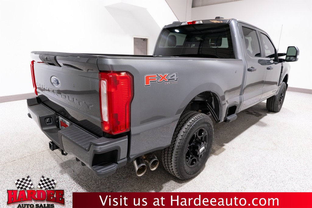 2026 Ford F-250 Image 5