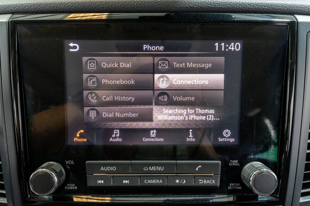 2022 Nissan Titan Image 18
