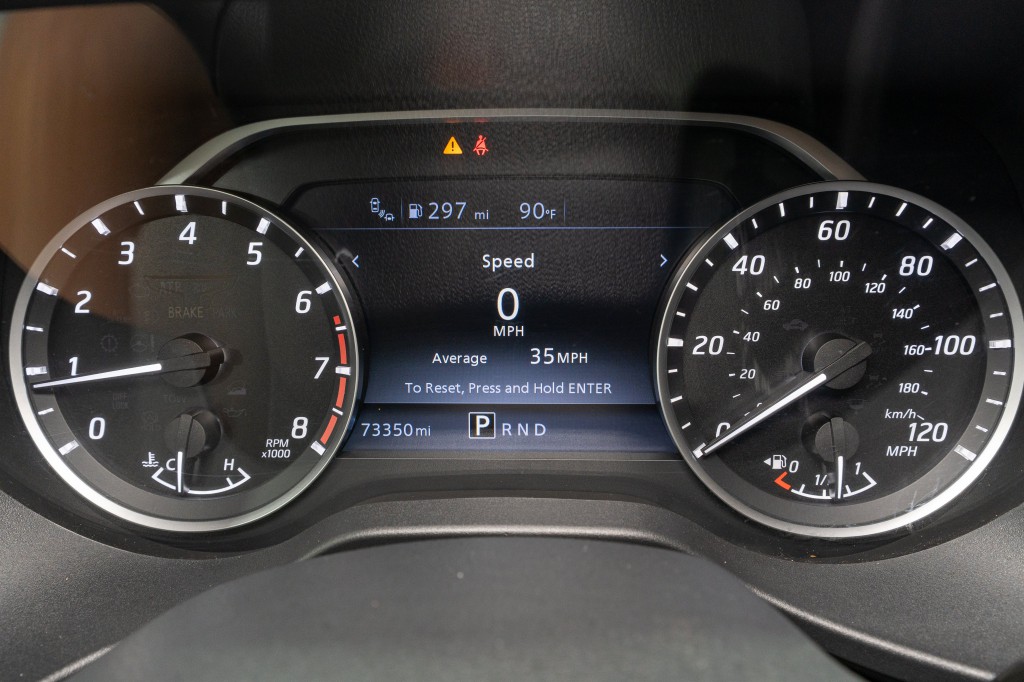 2022 Nissan Titan Image 23