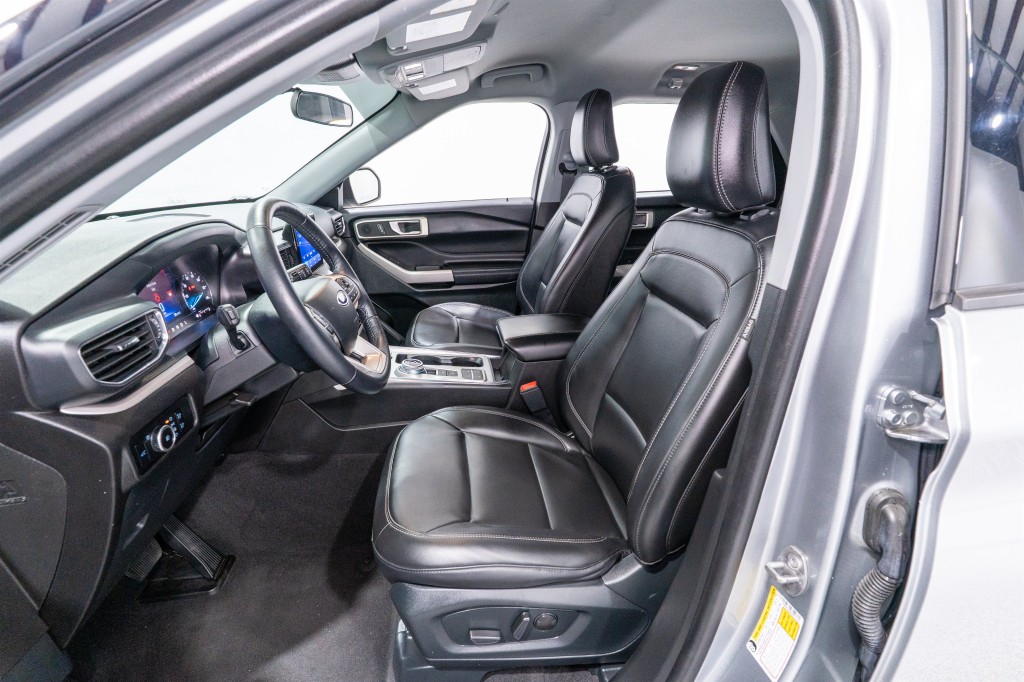 2023 Ford Explorer Image 14
