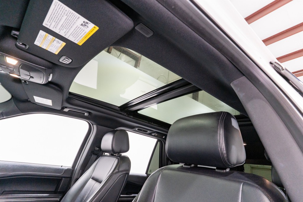 2019 Ford Expedition Image 16