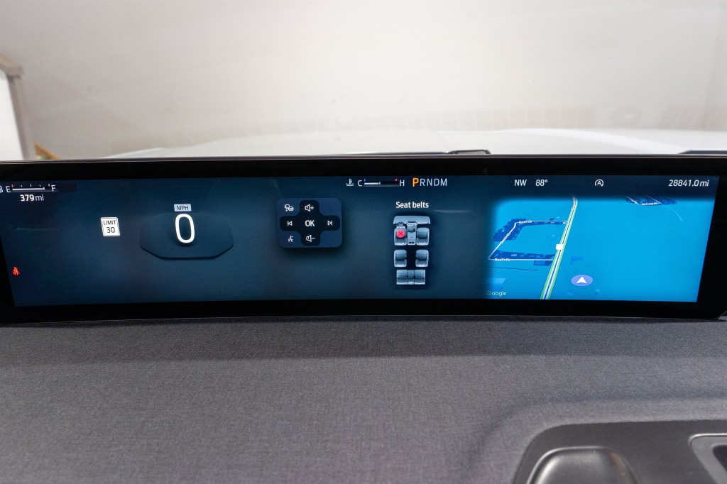 2025 Ford Expedition Image 24