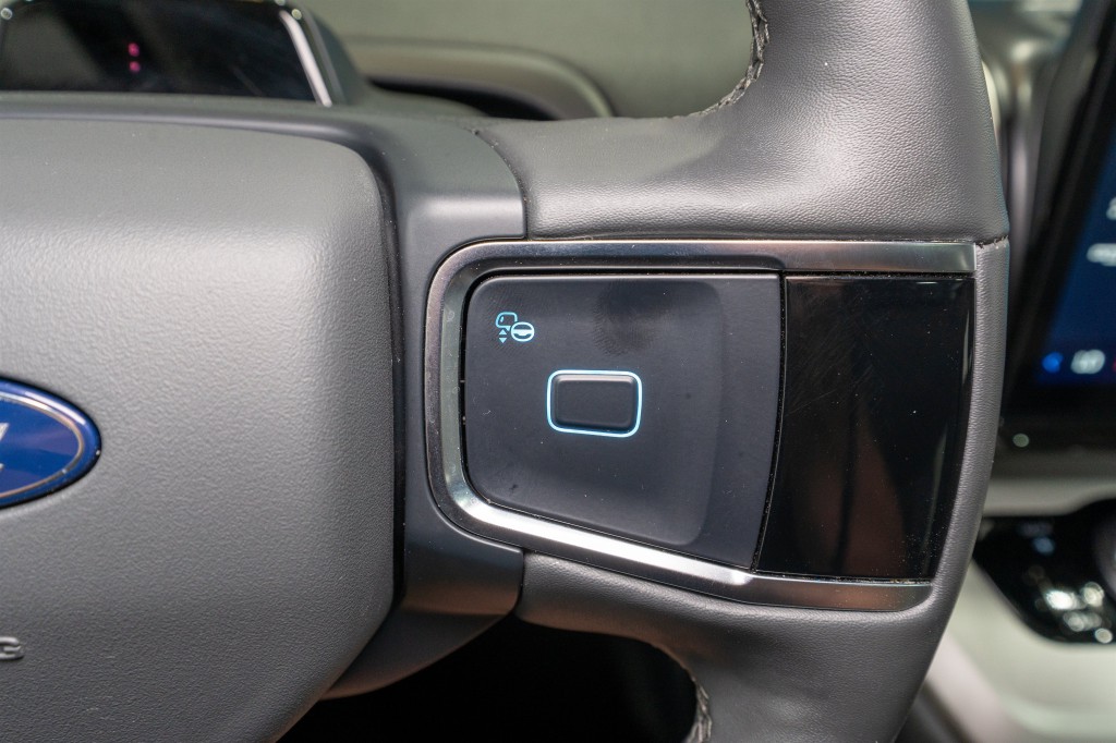 2025 Ford Expedition Image 26