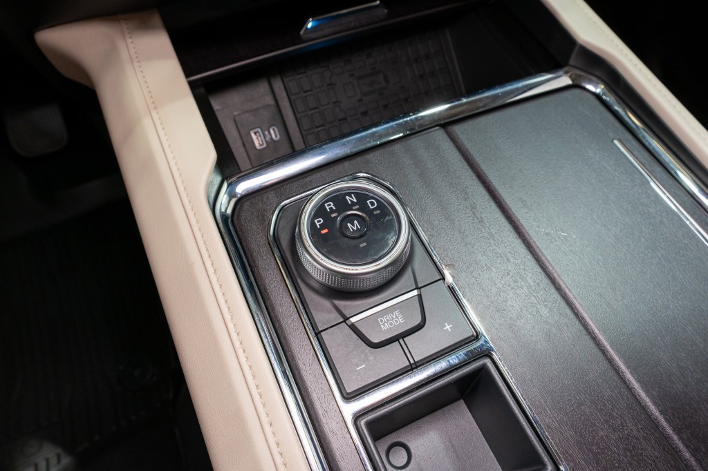 2024 Ford Expedition Image 27