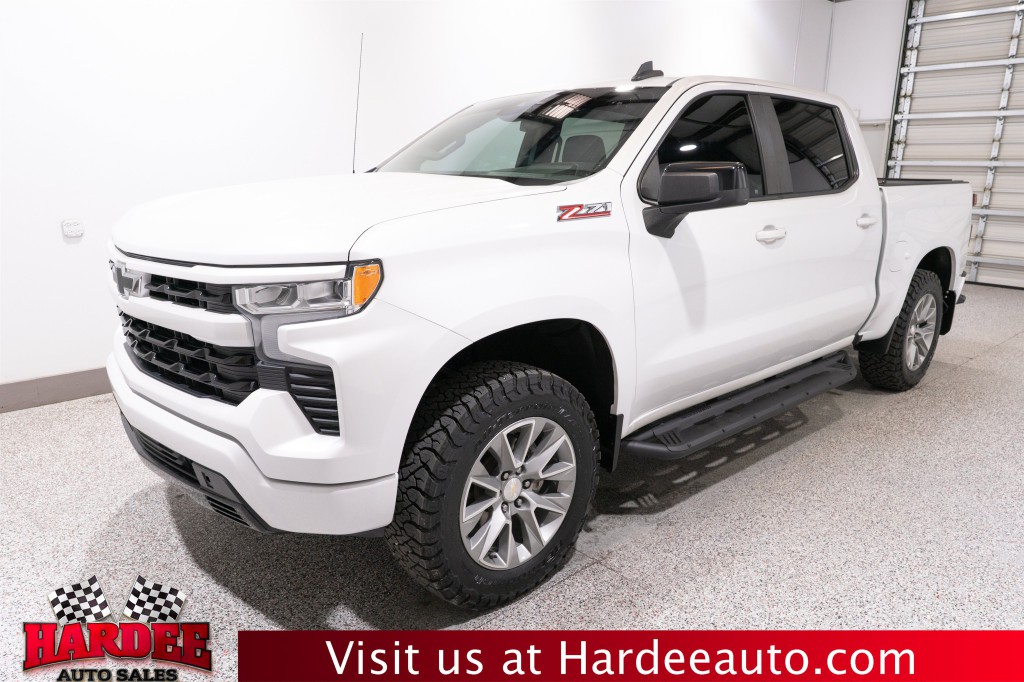 2023 Chevrolet Silverado 1500 Image 2