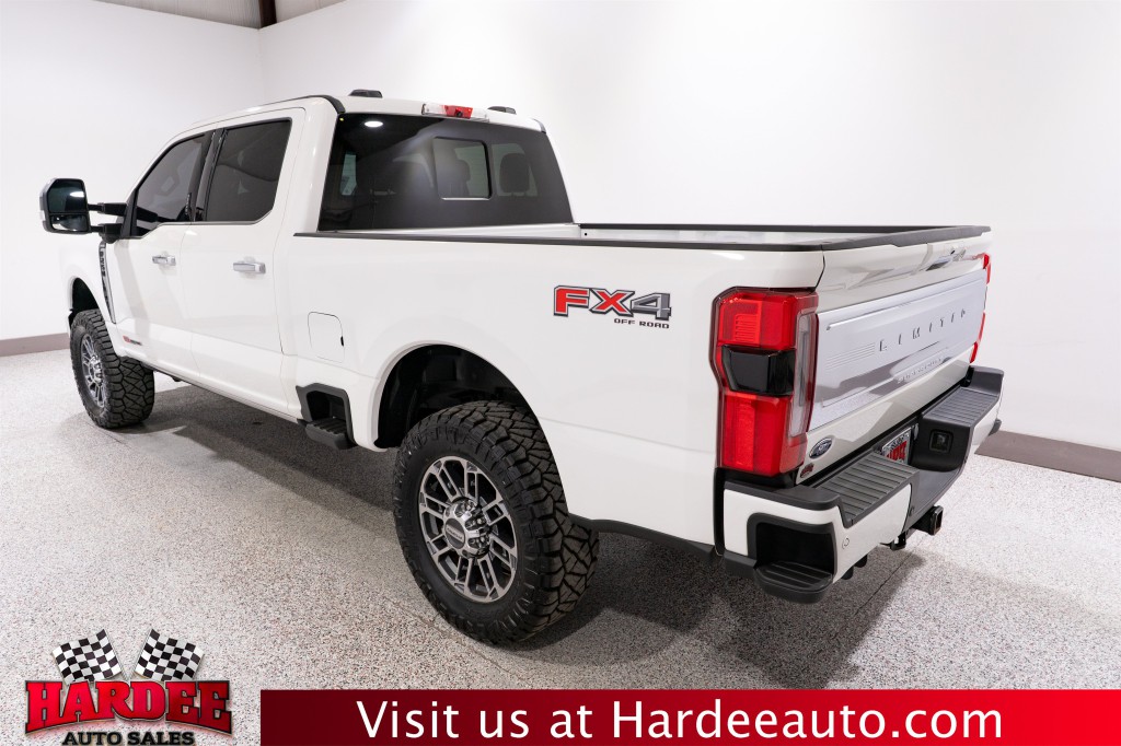 2024 Ford F-250 Image 3