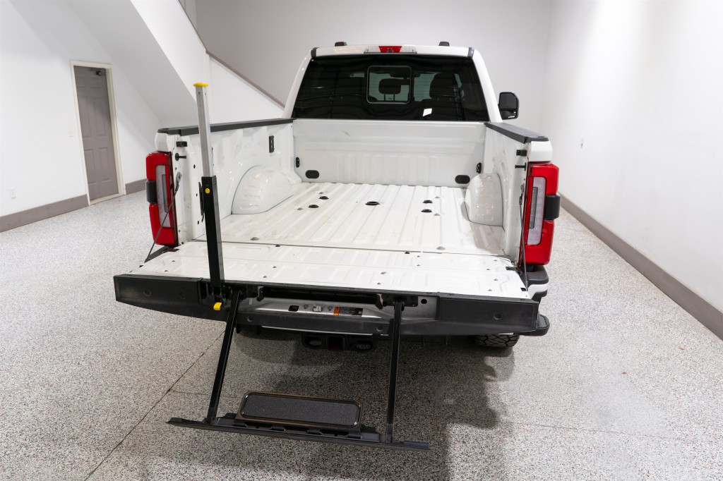 2024 Ford F-250 Image 11