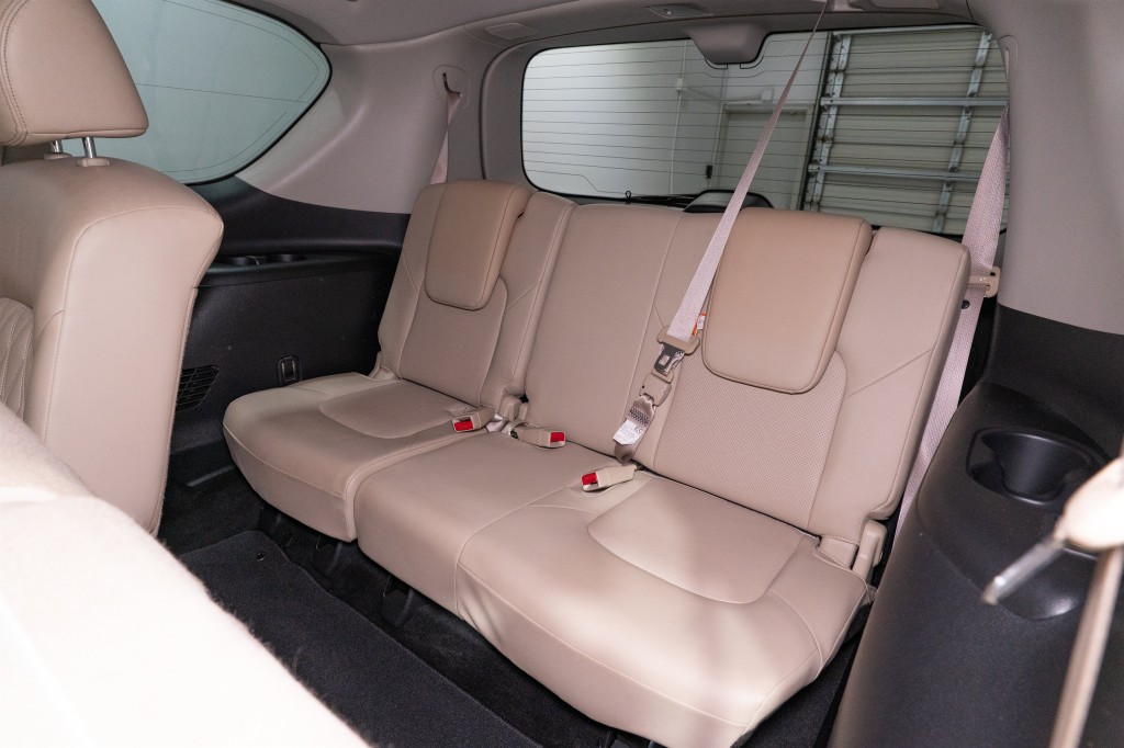 2022 Nissan Armada Image 37