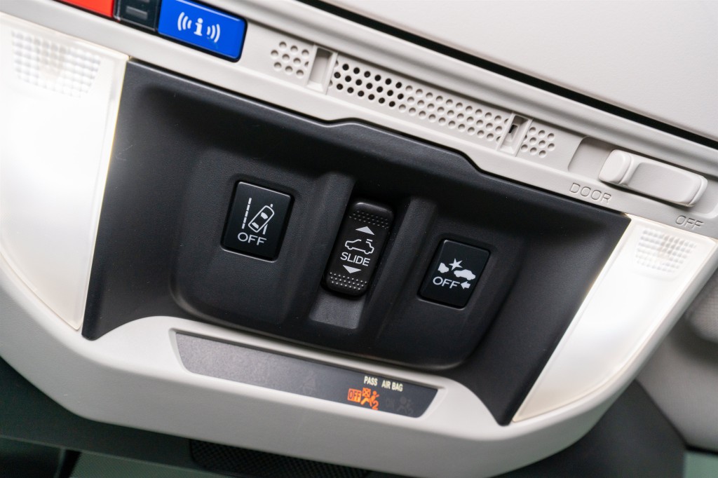 2023 Subaru Forester Image 17