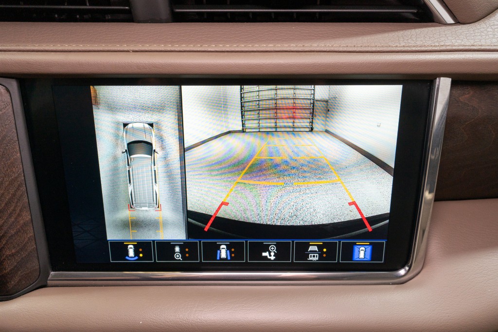 2023 GMC Yukon Image 22