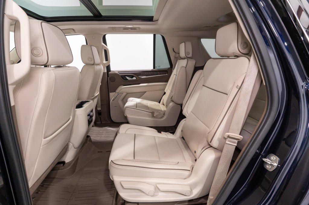 2023 GMC Yukon Image 34