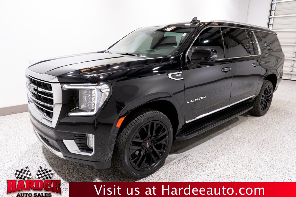 2021 GMC Yukon Image 2