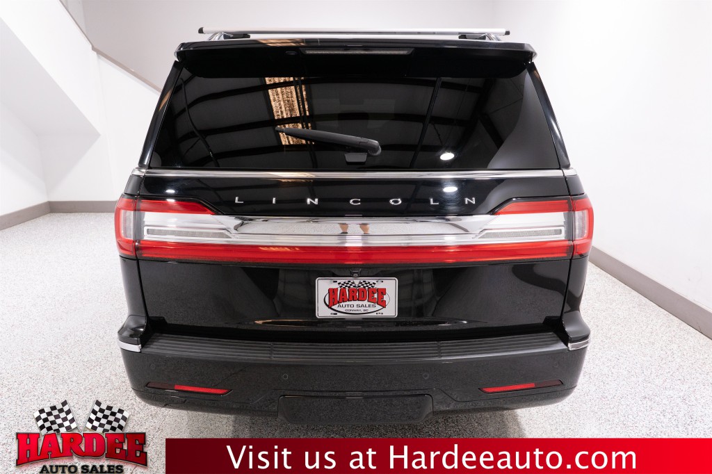 2018 Lincoln Navigator Image 4