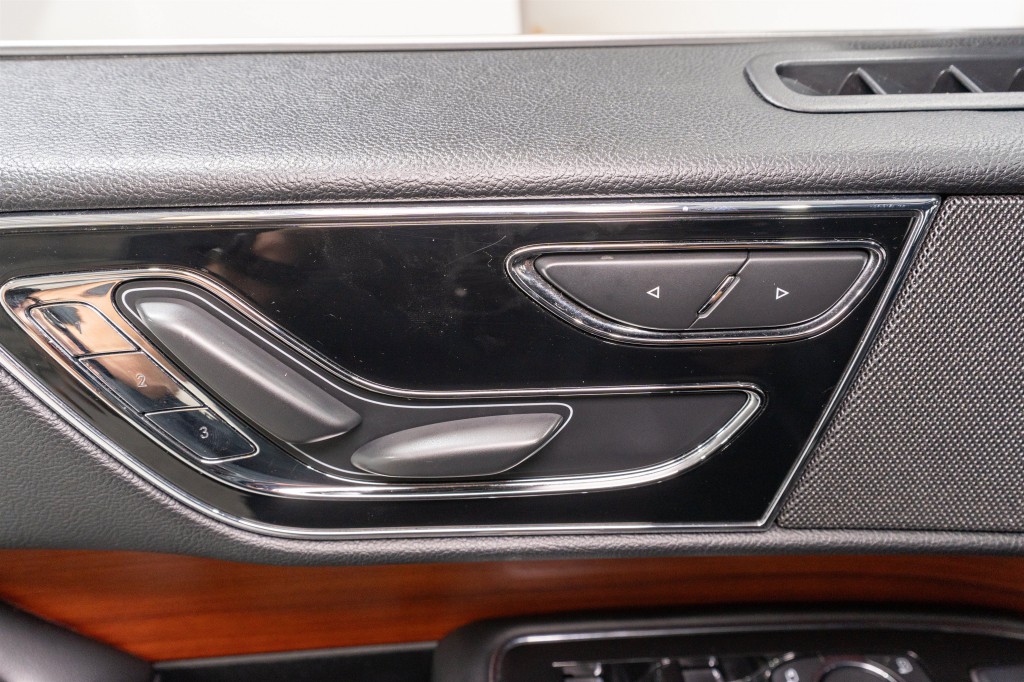 2018 Lincoln Navigator Image 15