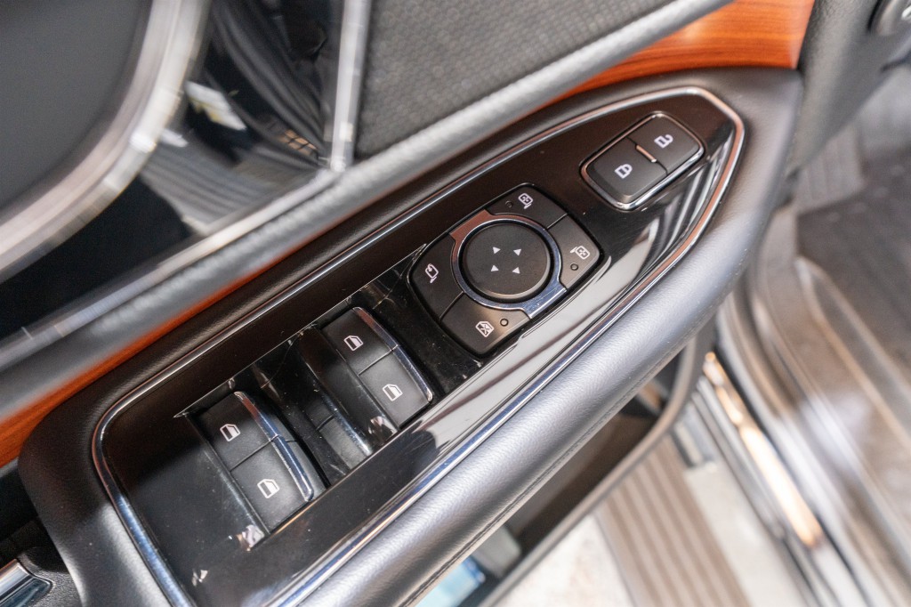 2018 Lincoln Navigator Image 16