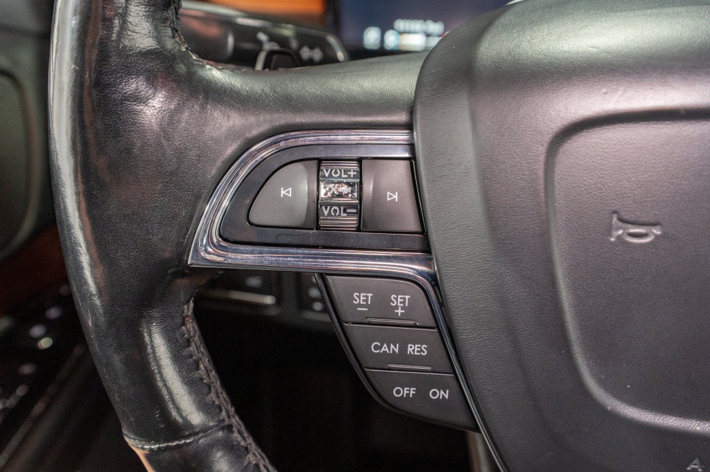 2018 Lincoln Navigator Image 28