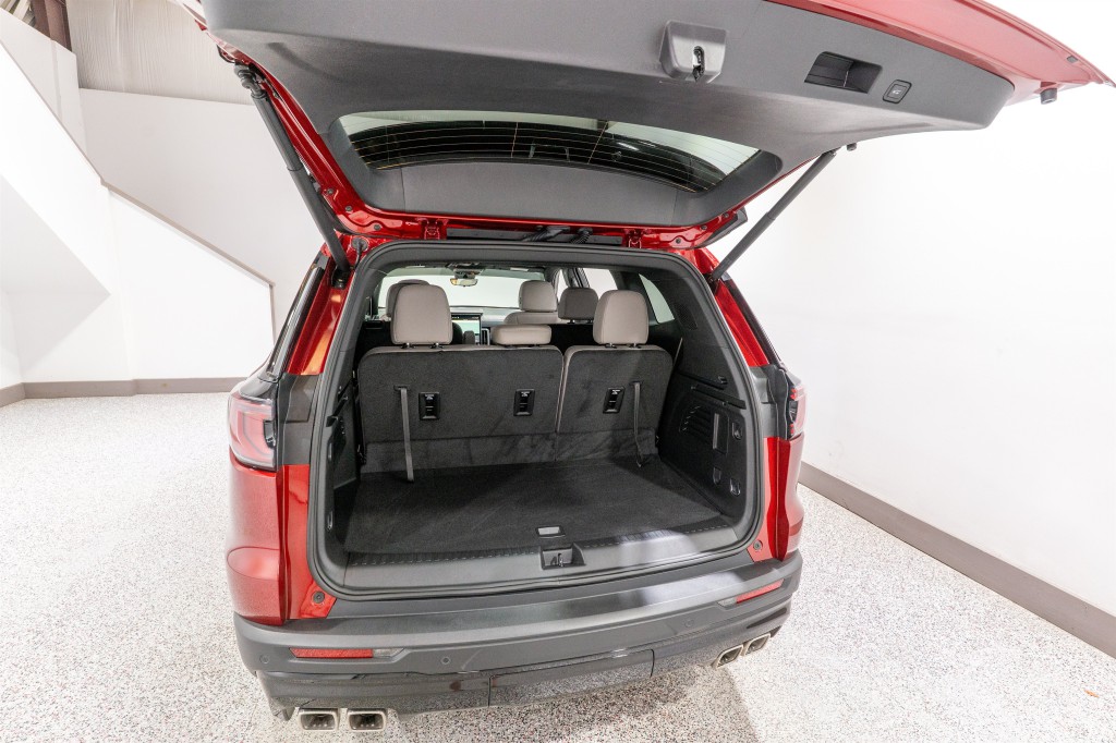 2026 GMC Acadia Image 33