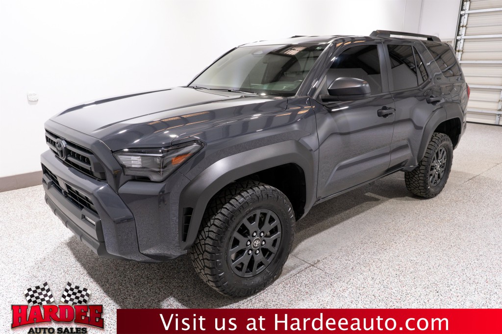 2025 Toyota 4Runner Image 2