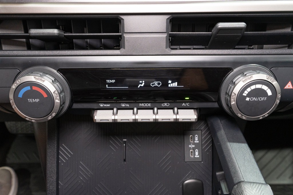 2025 Toyota 4Runner Image 19