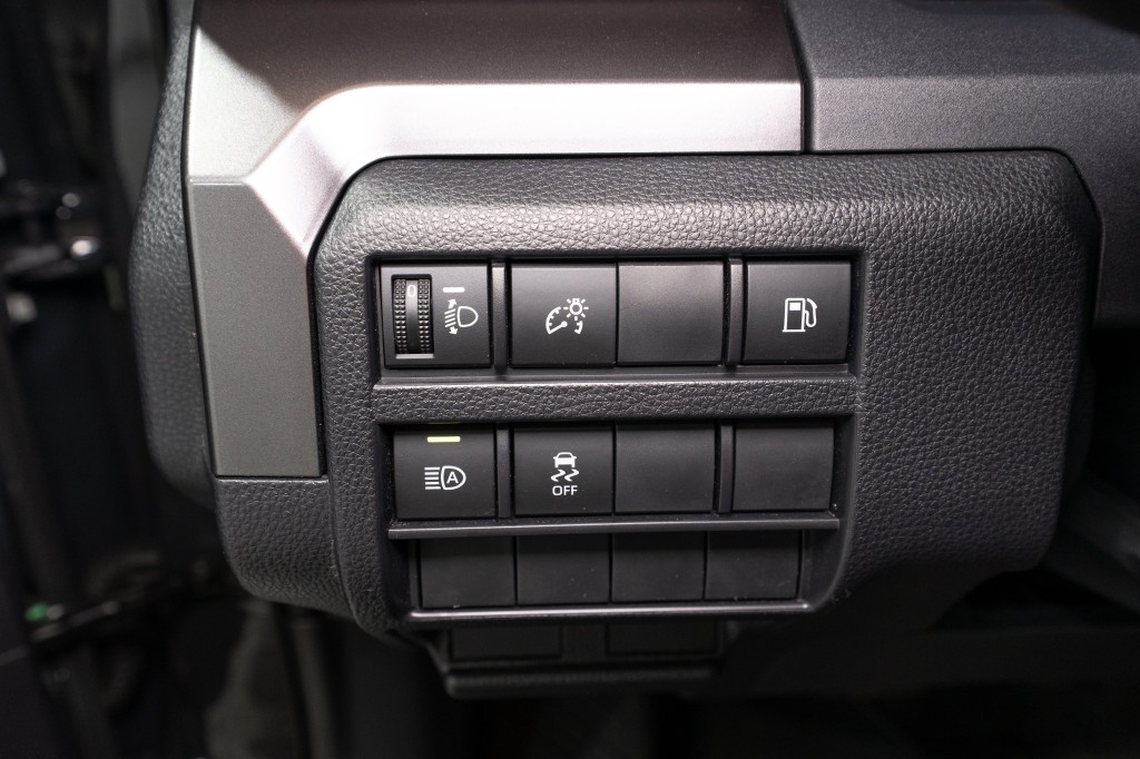 2025 Toyota 4Runner Image 29
